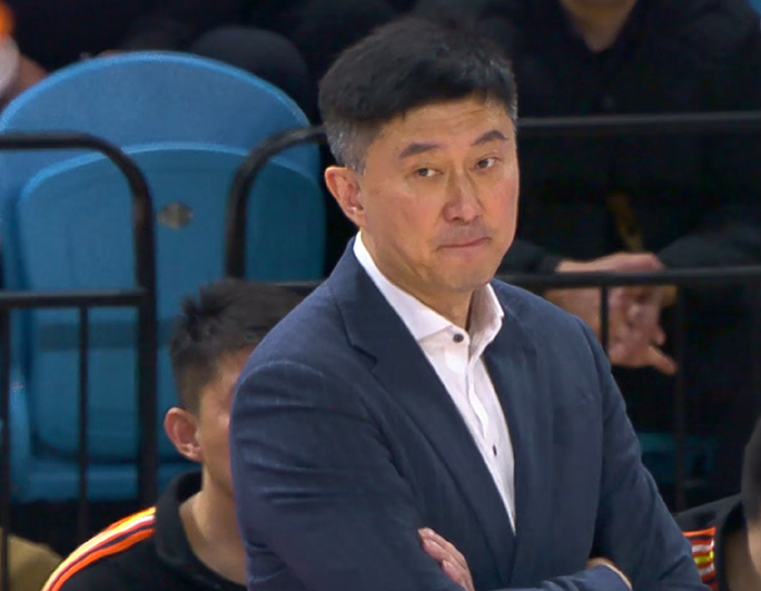 广东队大胜四川队42分暴露三大隐患 杜锋争冠概