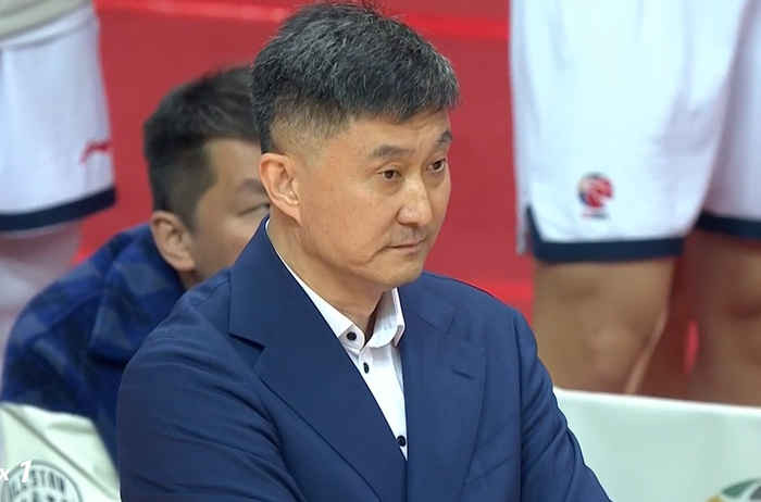 广东队大胜四川队42分暴露三大隐患 杜锋争冠概