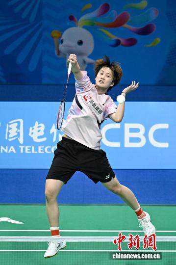 粤港澳全运会上的“i人”陈雨菲：从伤痕里开出