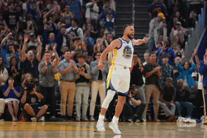 库里复出火箭客场力克勇士豪取6连胜