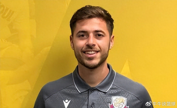 青岛西海岸主场力克深圳新鹏城 首胜背后奖金翻